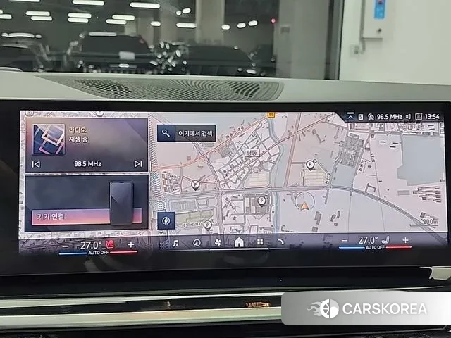 BMW X6 (G06) 2025 Светло-серебряный цвет из Кореи, фото 6