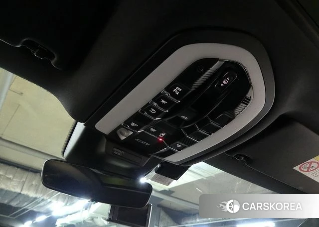 Porsche Macan 2022 Цвет галактики из Кореи, фото 6