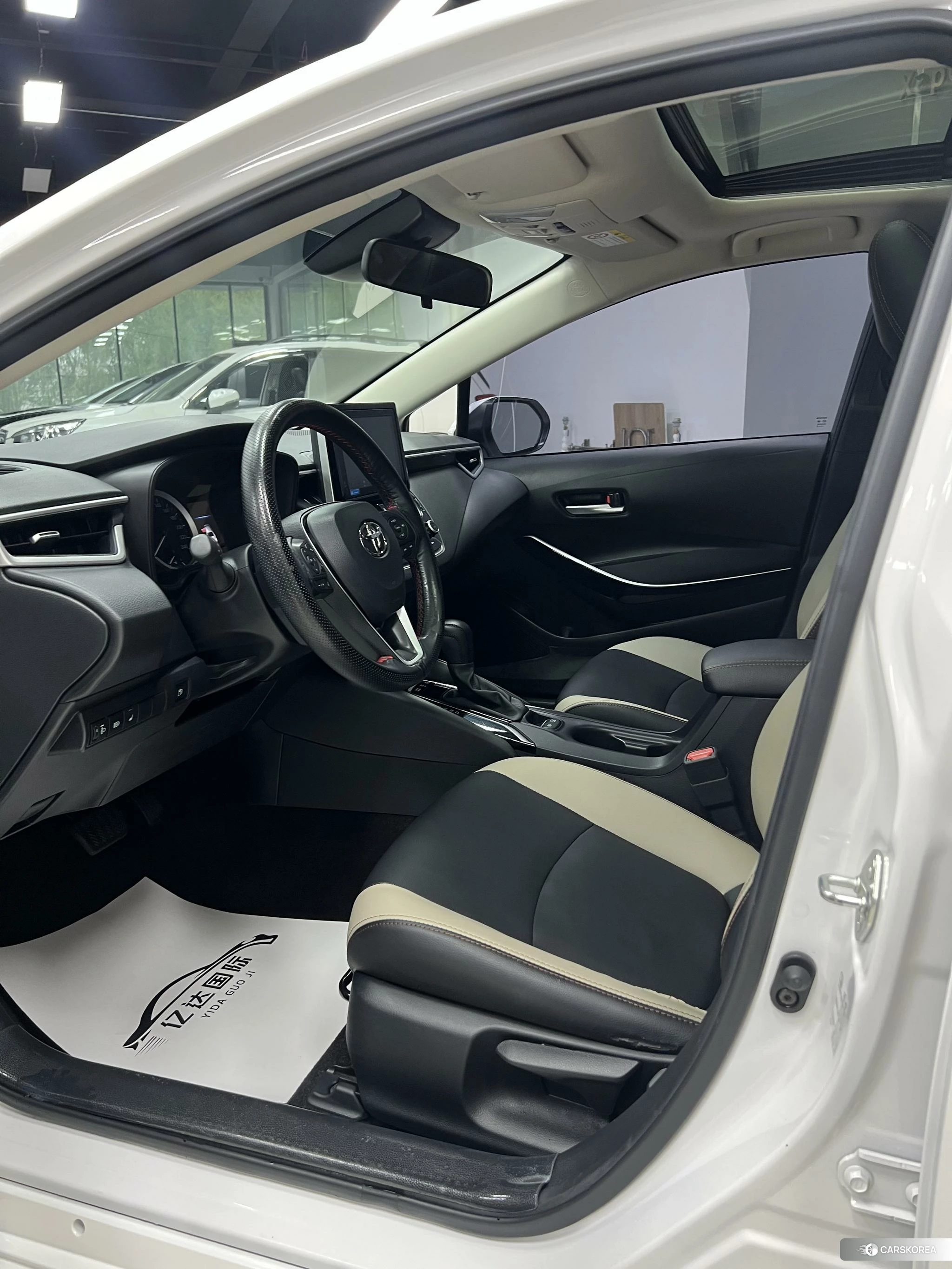 Toyota Corolla 2020 Белый из Китая, фото 6