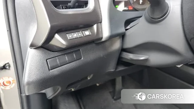 Lexus UX250h 2019 Серый из Кореи, фото 6