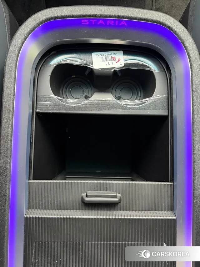 Hyundai Staria 2025 Белый из Кореи, фото 6
