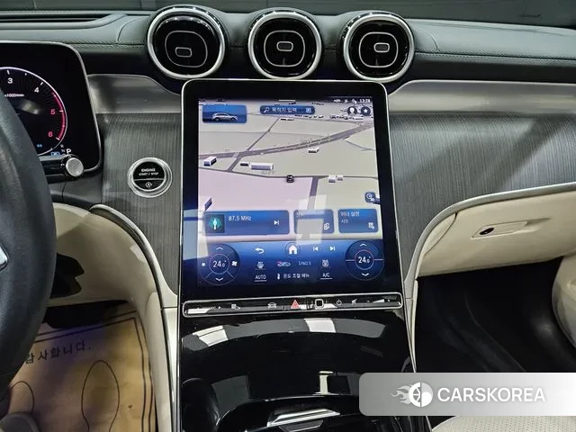 Mercedes-Benz GLC-Class X254 2024 Белый из Кореи, фото 6