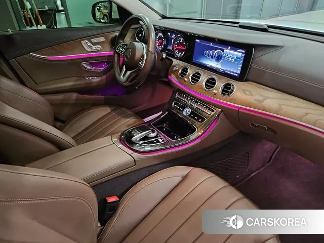 Mercedes-Benz E-Class W213 2019 Белый из Кореи, фото 6