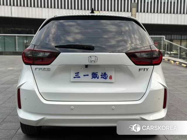 Honda Fit 2022 Белый из Китая, фото 6