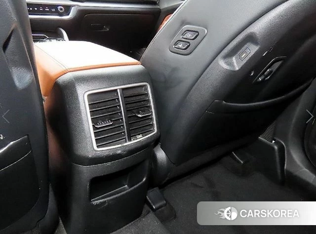 Kia Sportage 5th Generation 2021 Белый из Кореи, фото 6