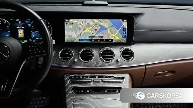 Mercedes-Benz E-Class W213 2023 Черный из Кореи, фото 6