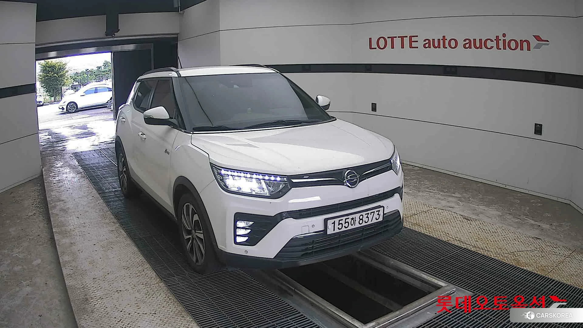 SsangYong Tivoli 2022 Grand White из Кореи, фото 6