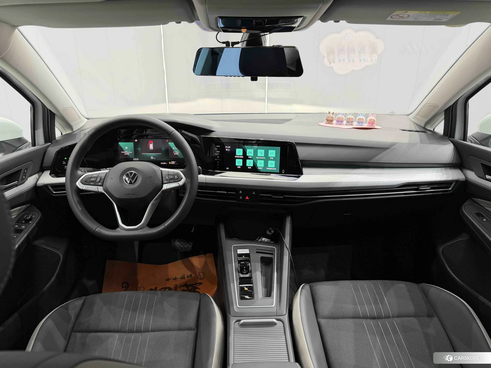Volkswagen Golf 2022 Белый из Китая, фото 6