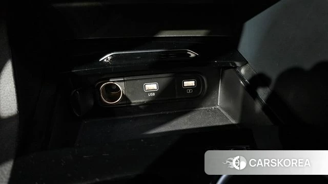 Kia K5 3rd generation 2023 Черный из Кореи, фото 6