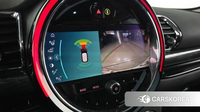 Mini Cooper Clubman 2023 Белый из Кореи, фото 6