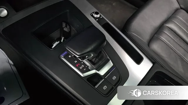 Audi Q5 (FY) 2022 Серый из Кореи, фото 6