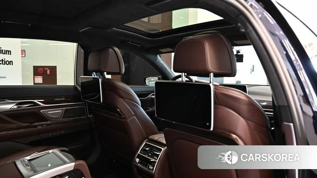 BMW 7 Series (G11) 2019 Синий из Кореи, фото 6