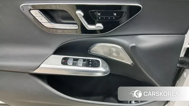 Mercedes-Benz E-Class W214 2025 Белый из Кореи, фото 6