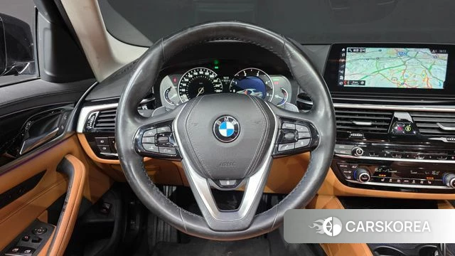 BMW 5 Series (G30) 2018 Черный из Кореи, фото 6