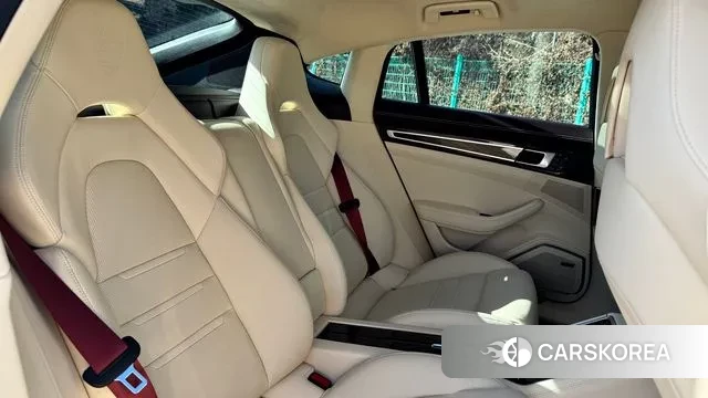 Porsche Panamera (971) 2022 Белый из Кореи, фото 6