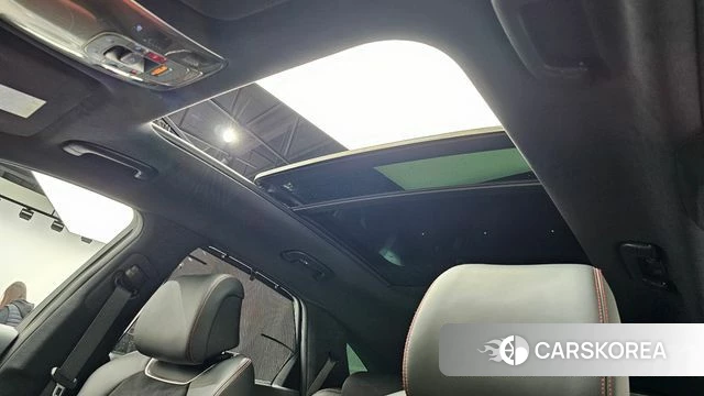 Genesis GV70 2022 Черный из Кореи, фото 6