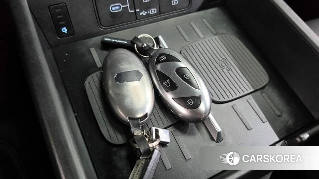 Hyundai Santa Fe (MX5) 2023 Белый из Кореи, фото 6