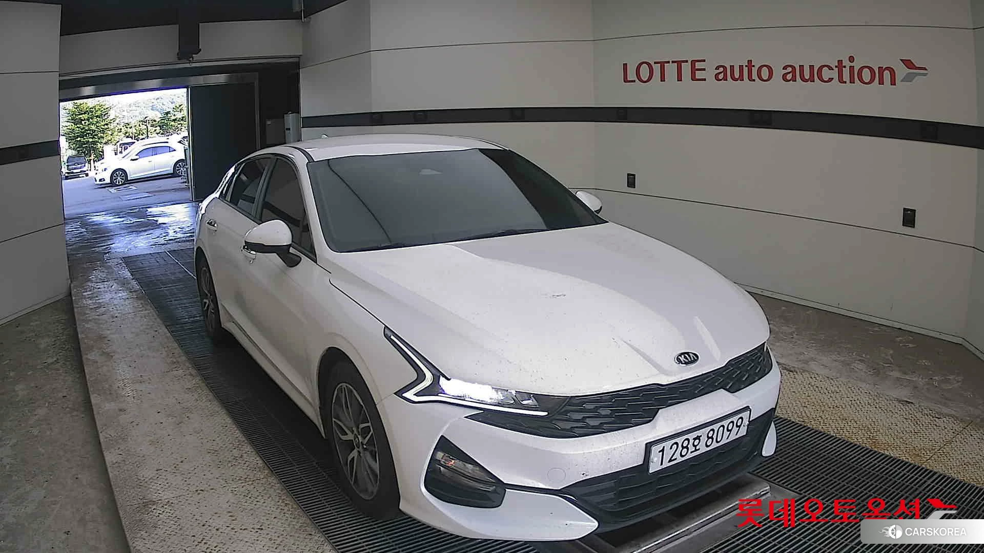 Kia K5 2020 Snow White Pearl (optional) из Кореи, фото 6