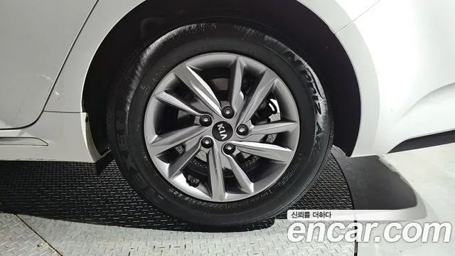 Kia The New K5 2nd generation 2018 Белый из Кореи, фото 6