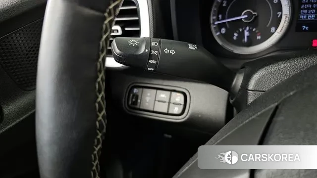 Hyundai Venue 2021 Синий из Кореи, фото 6