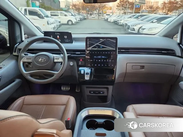 Hyundai Staria 2024 Белый из Кореи, фото 6