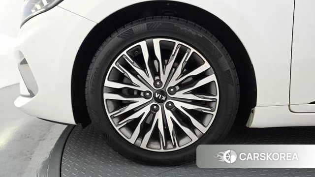 Kia K7 Premier 2019 Белый из Кореи, фото 6