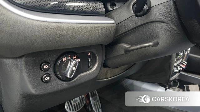 Mini Cooper S Clubman 2023 Белый из Кореи, фото 6