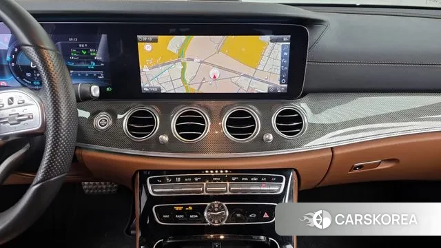 Mercedes-Benz E-Class W213 2019 Черный из Кореи, фото 6