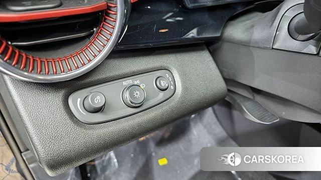 Chevrolet (GM Daewoo) Trax Crossover 2026 Черный из Кореи, фото 6