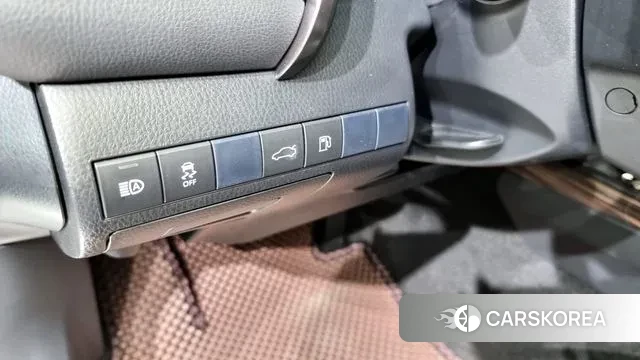 Toyota Camry (XV70) 2018 Серебряный из Кореи, фото 6