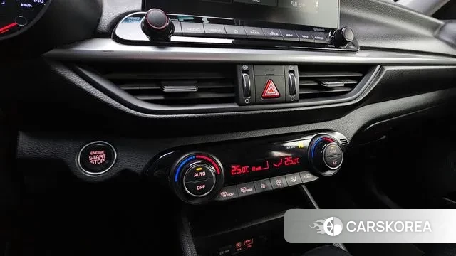 Kia Come New K3 2018 Белый из Кореи, фото 6