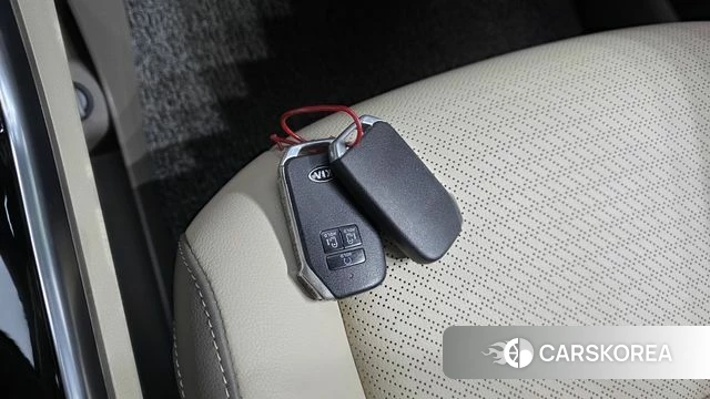 Kia Carnival 4th generation 2021 Серый из Кореи, фото 6