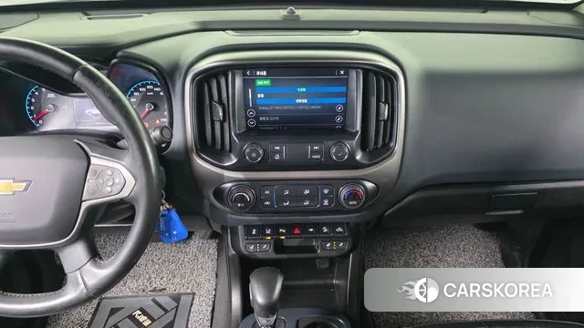 Chevrolet (GM Daewoo) Real New Colorado 2022 Черный из Кореи, фото 6