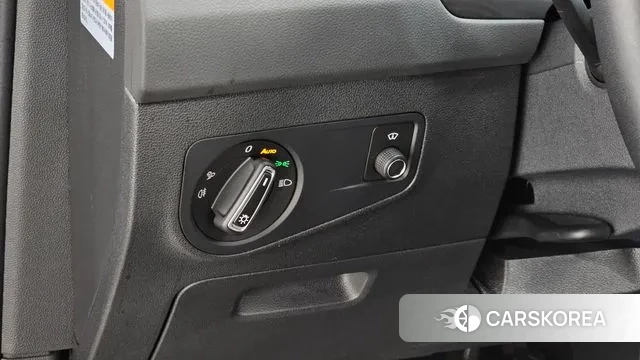 Volkswagen Tiguan second Generation 2022 Серебряный из Кореи, фото 6