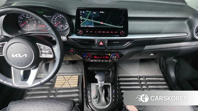 Kia The New K3 2nd generation 2022 Белый из Кореи, фото 6