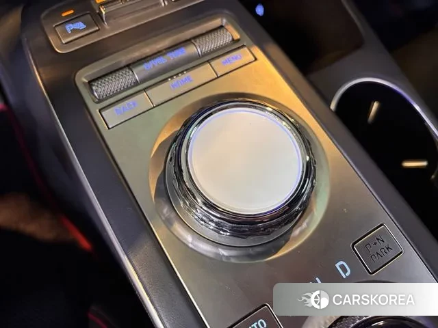 Genesis GV70 2021 Черный из Кореи, фото 6