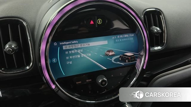 Mini Cooper Countryman 2022 Цвет галактики из Кореи, фото 6