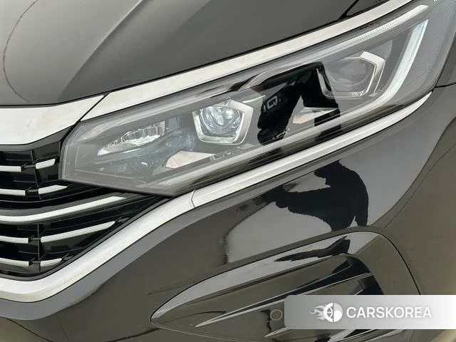 Volkswagen Passat 2025 Черный из Китая, фото 6