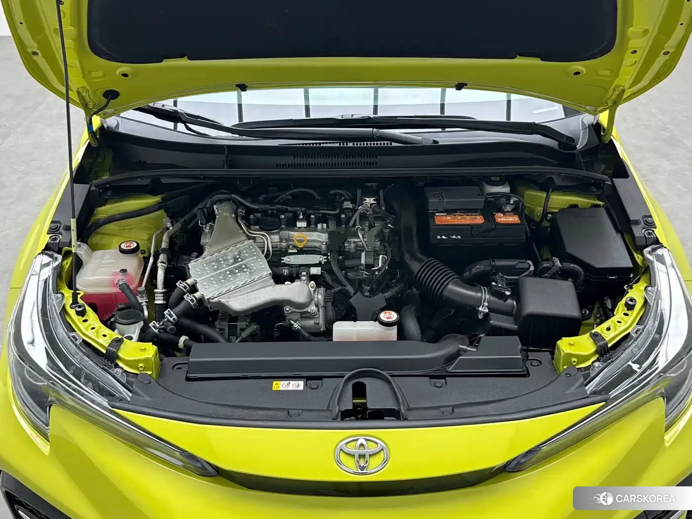 Toyota Levin 2022 Yellow/orange из Китая, фото 6