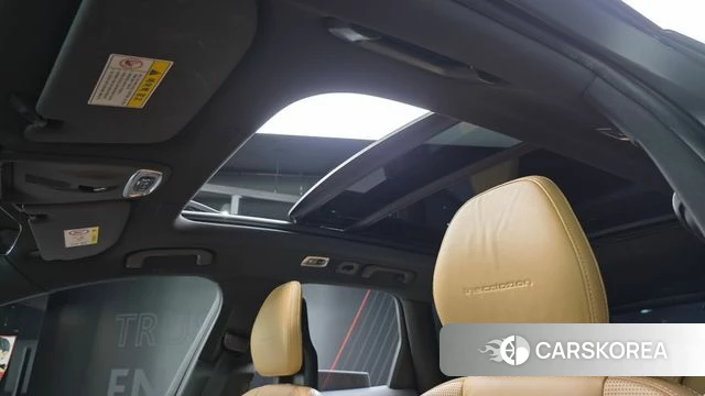 Volvo XC60 second Generation 2018 Серый из Кореи, фото 6