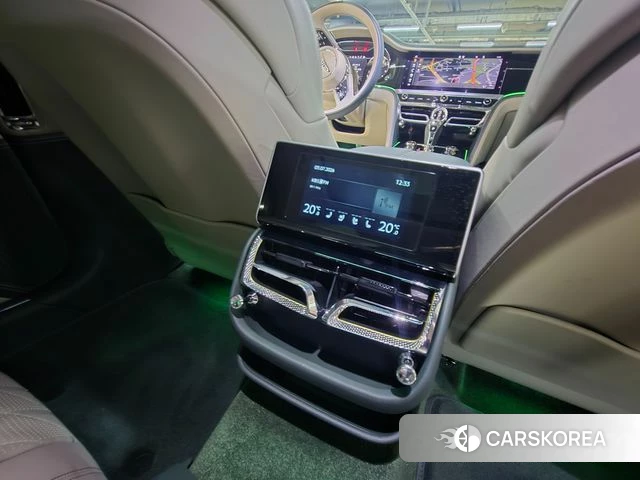 Bentley Flying Spur 3rd Generation 2024 Темно-зеленый из Кореи, фото 6