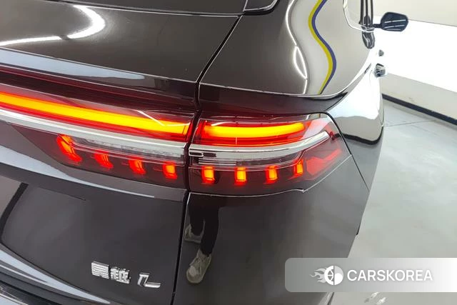 Geely Automobile Xingyue L 2025 Черный из Китая, фото 6