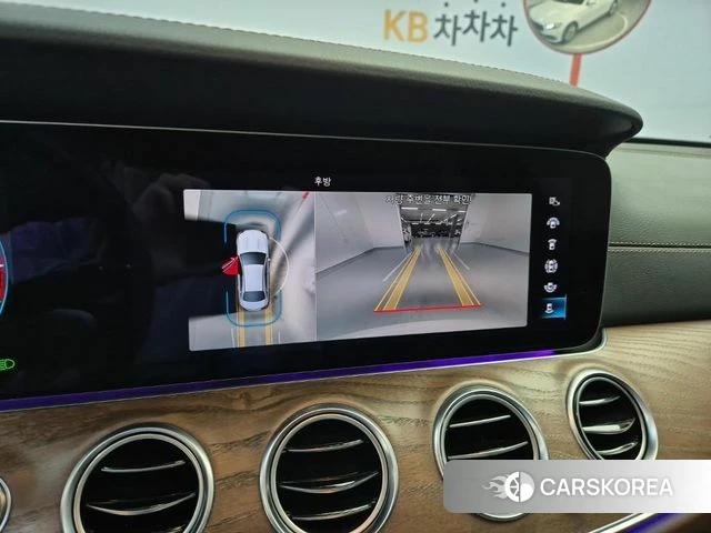 Mercedes-Benz E-Class W213 2023 Белый из Кореи, фото 6