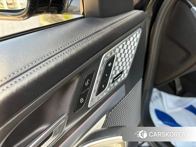 BMW X2 (U10) 2024 Черный из Кореи, фото 6