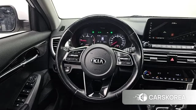 Kia Seltos 2020 Белый из Кореи, фото 6