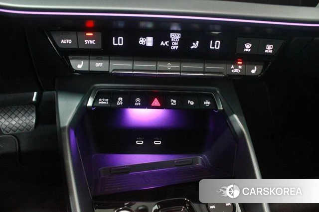 Audi A3 (8Y) 2025 Белый из Кореи, фото 6