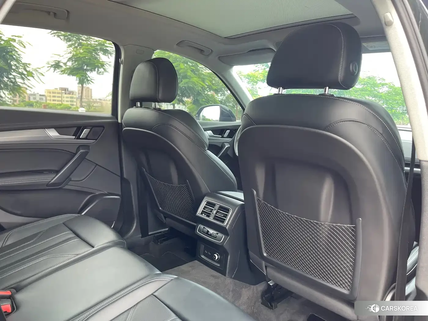 Audi Q5L 2025 Черный из Китая, фото 6