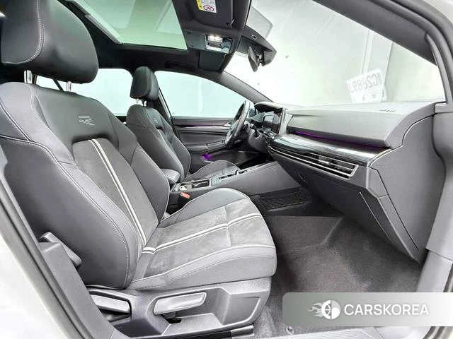 Volkswagen Golf 2021 Белый из Китая, фото 6