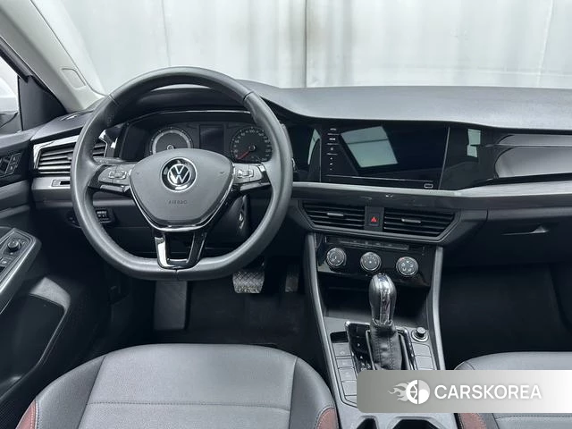 Volkswagen Bora 2022 Белый из Китая, фото 6