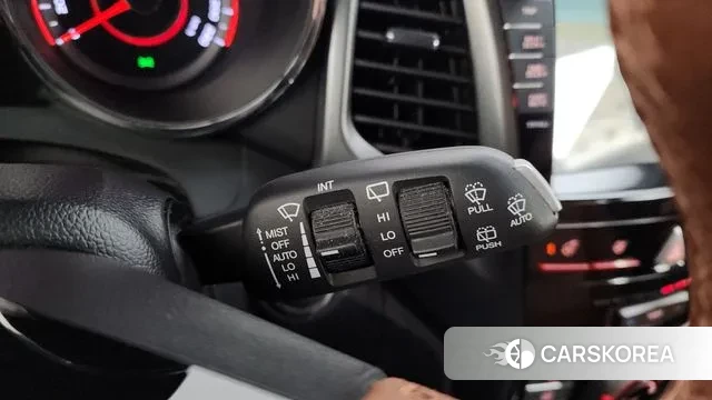 Ssangyong Tivoli Armor 2018 Белый из Кореи, фото 6